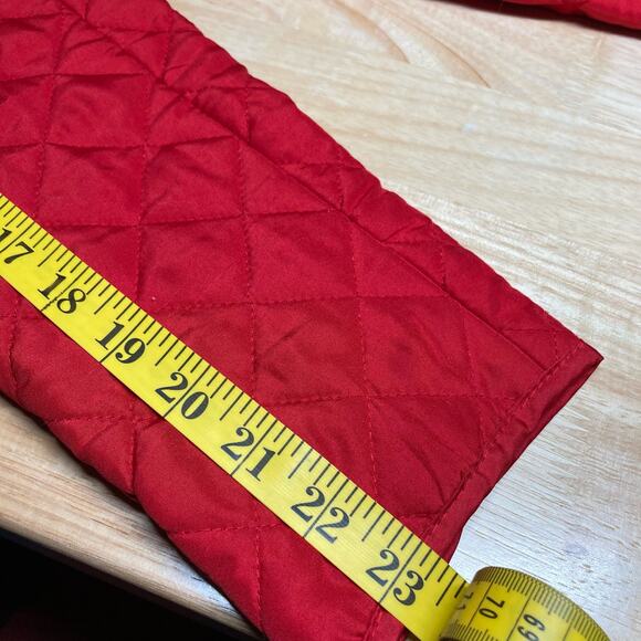 Chico’s Size 0 Button Front Red Quilted Jacket. Pre-Owned - Picture 12 of 12